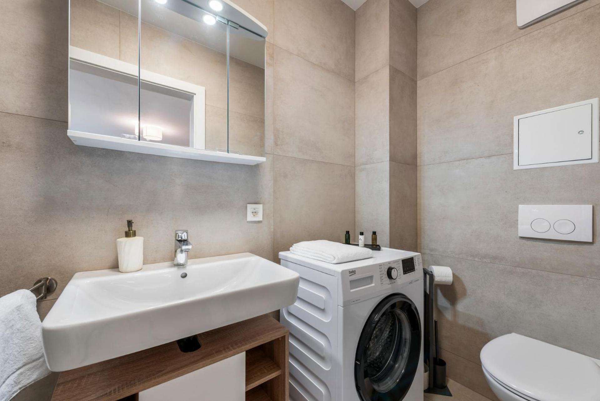 Modern Housing Aparthotel *