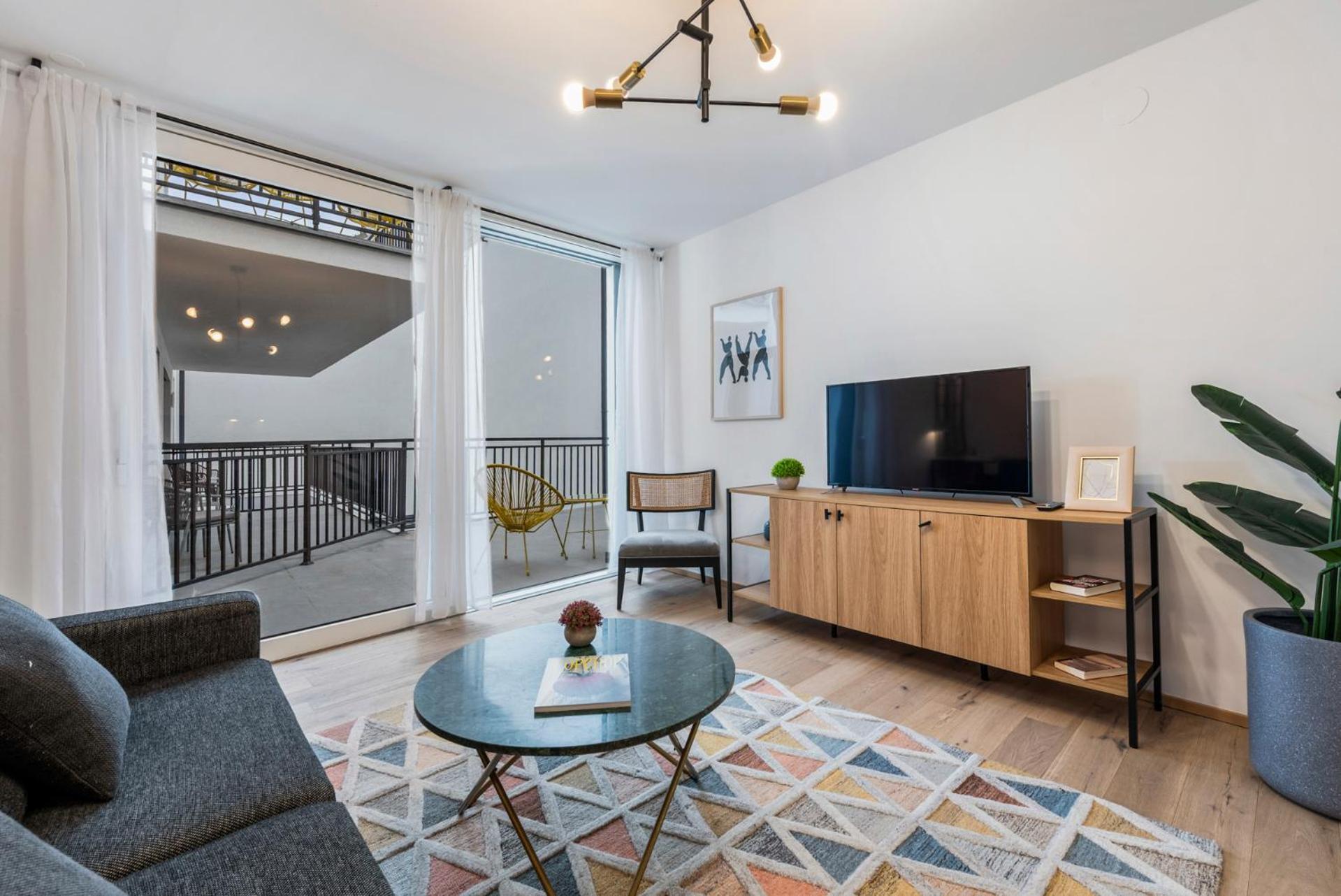 Modern Housing Aparthotel *