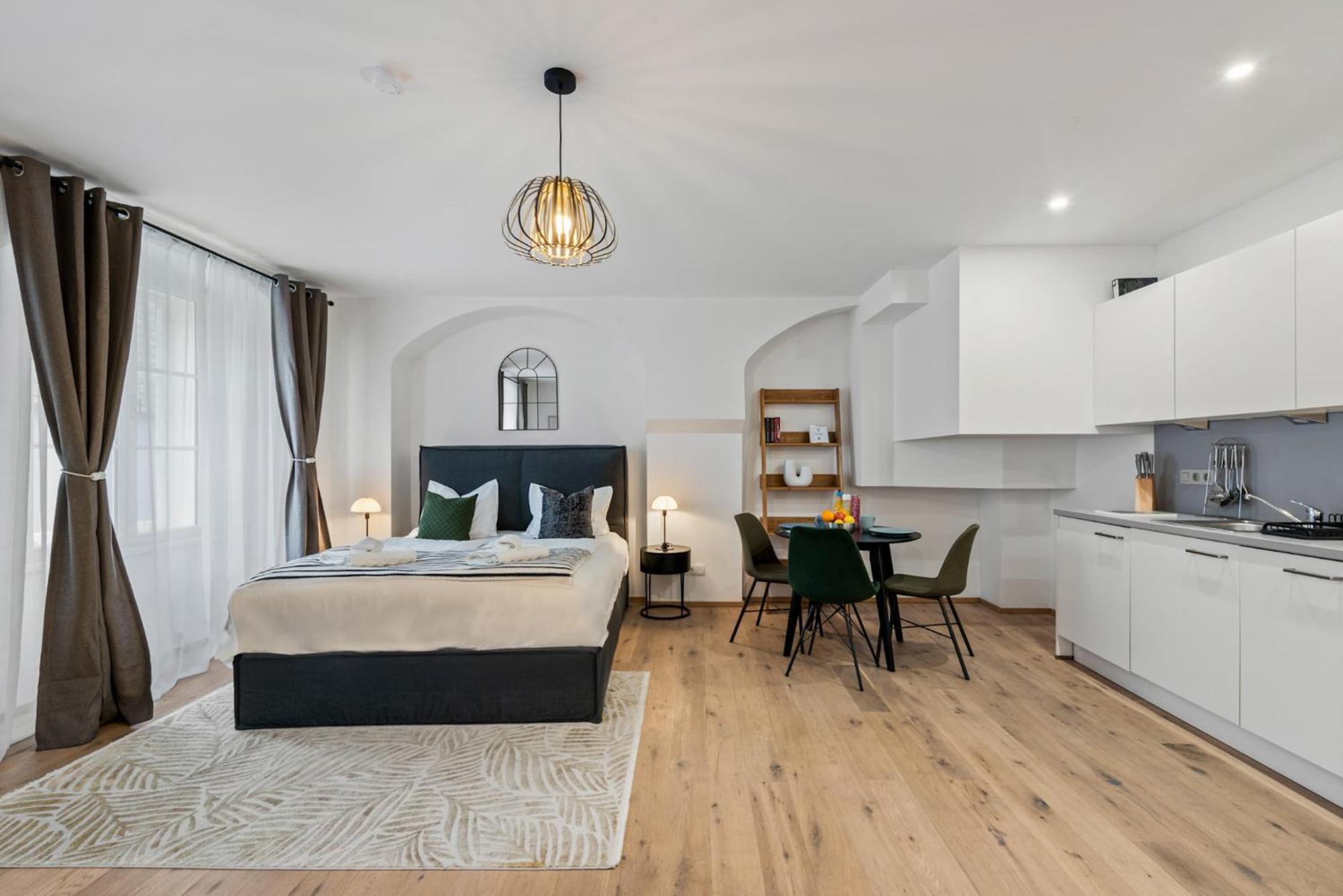 Aparthotel Modern Housing *